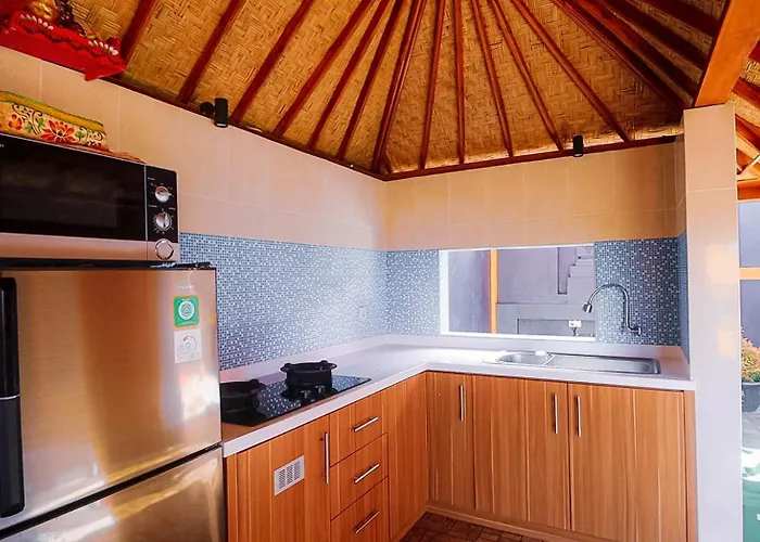 Villa Hilltop Retreat *